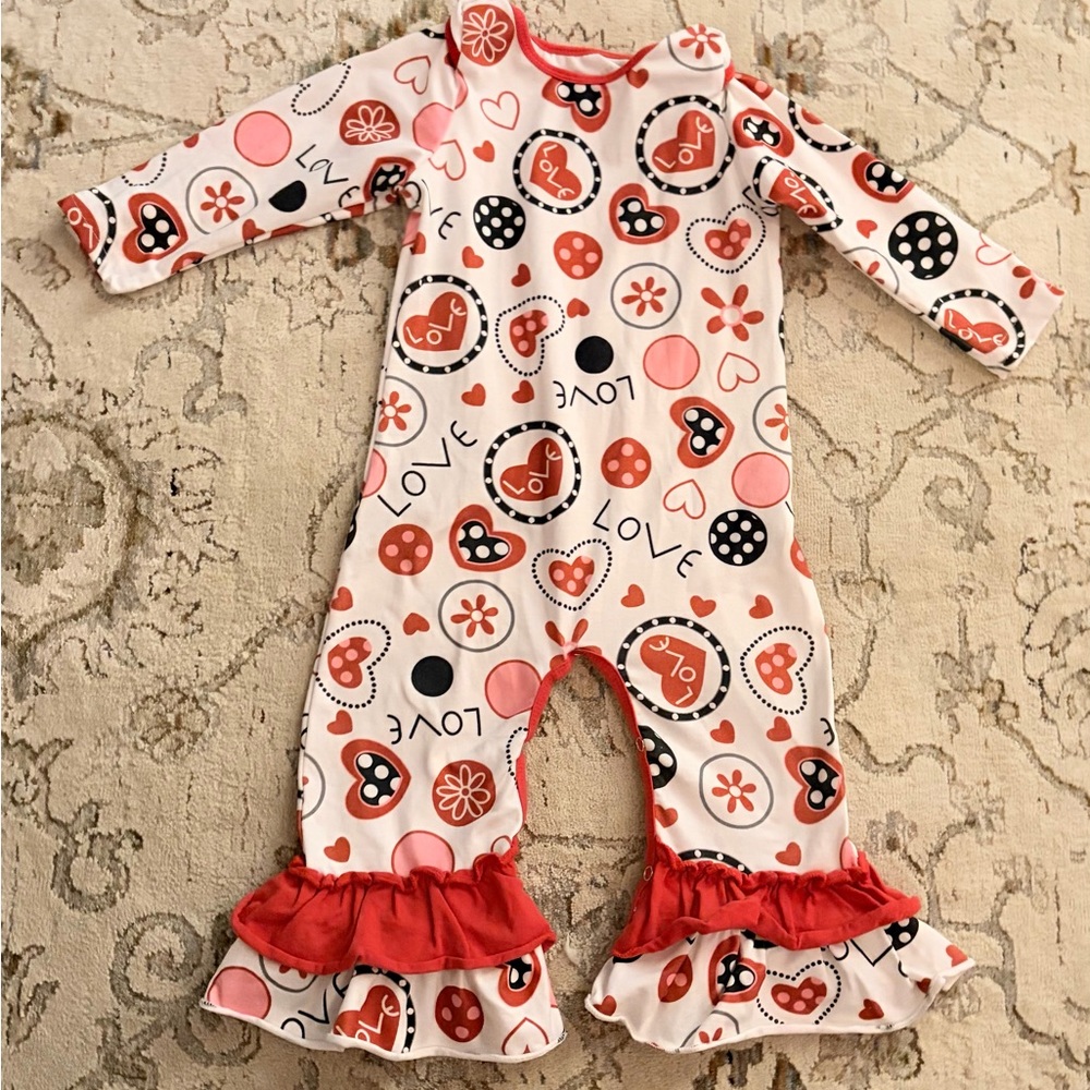 Adorable Heart and Ladybug Kids One Piece Valentines Outfit 3T